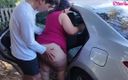 Mommy&#039;s fantasies: Götüne dokunuyor - şişman olgun kadın üvey oğlunun genç bir konuğu tarafından arabada...