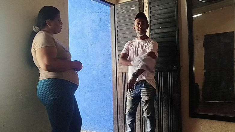 Adribella69: J’ai laissé un inconnu remplir ma chatte de sperme en...