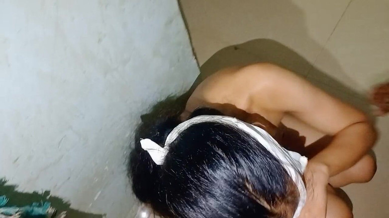 NikiRathod: Camerman bekam blowjob, indem sie freundin fickte, tag 1 - teil 5