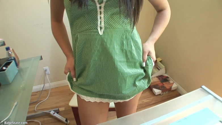 Babe Stare: Sexy teen just wants to deep throat two different cocks
