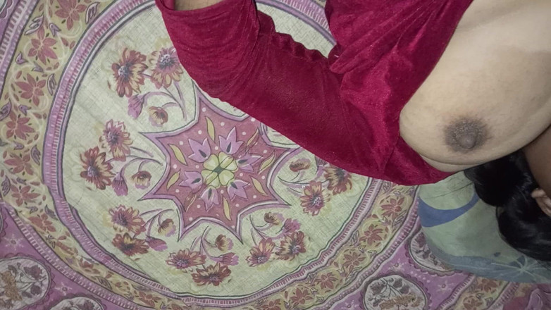 Mridulmadhu: pagi-pagi sama adik tiriku. Dia sangat terkejut, tetapi dia tidak...