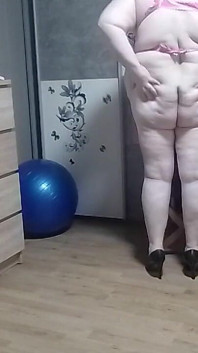 SSBBW、新しいゴム製エプロンで、下に置かない