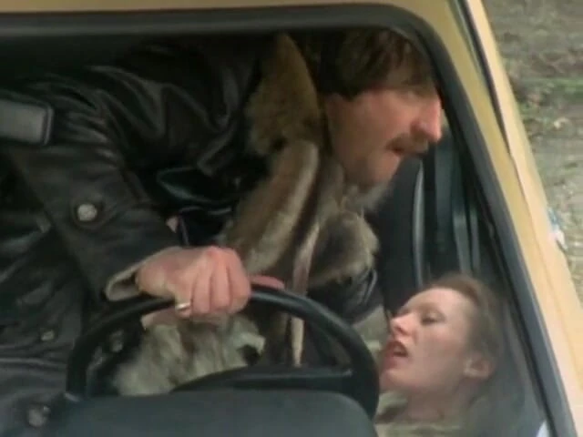 Java Consulting: Richard được chơi trên xe hơi