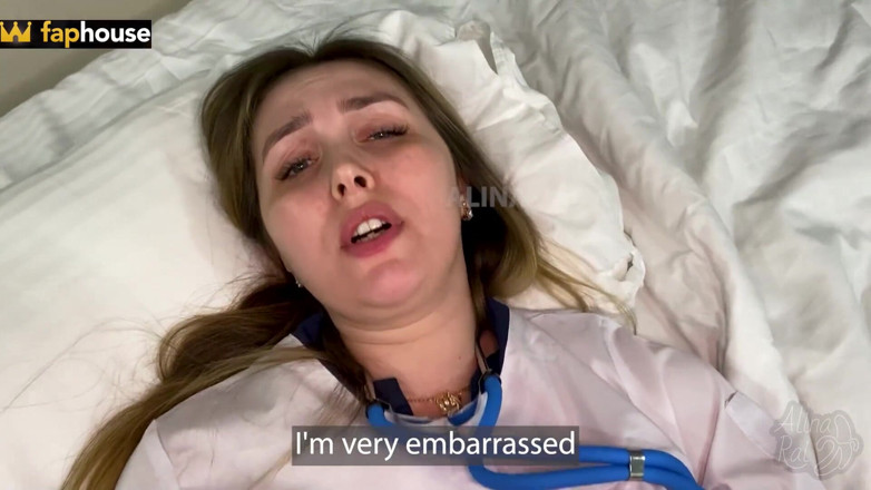 Alina Rai: Pesakit klinik swasta mengongkek jururawat yang sudah berkahwin dalam pepek...
