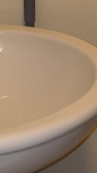 Peeing for Those That Like to Watch