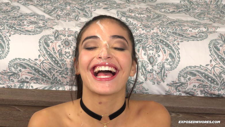 Exposed Whores Media: Emily Willis fahişe içine boşalıyor