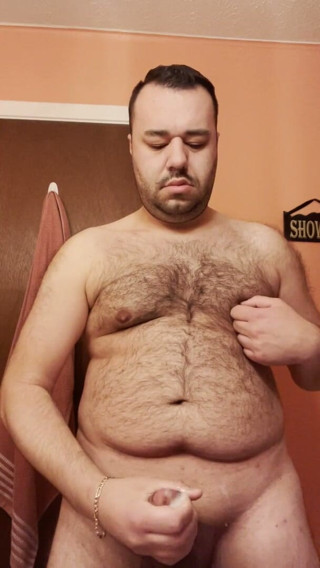 D Longer: Masturbar e brincar com o mamilo
