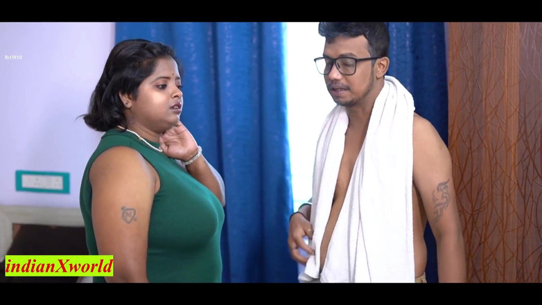 Indian Xshot: ベンガルの継父のセックス、明確なロマンチックな会話