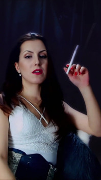 Joyeuse pour ma fumée * 4k