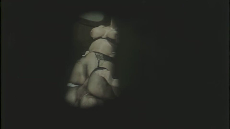 pornitaliangraffiti: V sexuálním hotelu nikdo není ušetřen