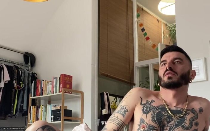 Stallion papi: 撸管
