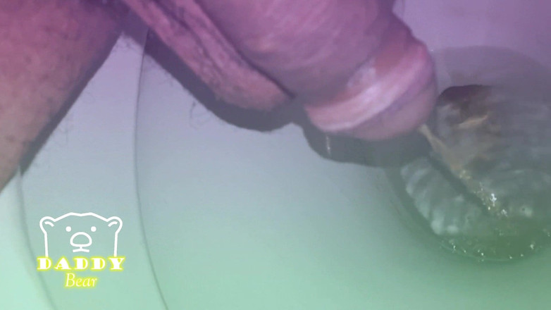 CACOFLORIPA: Take a leak