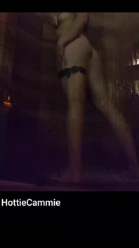 Mijn tinderdate opnemen onder de douche