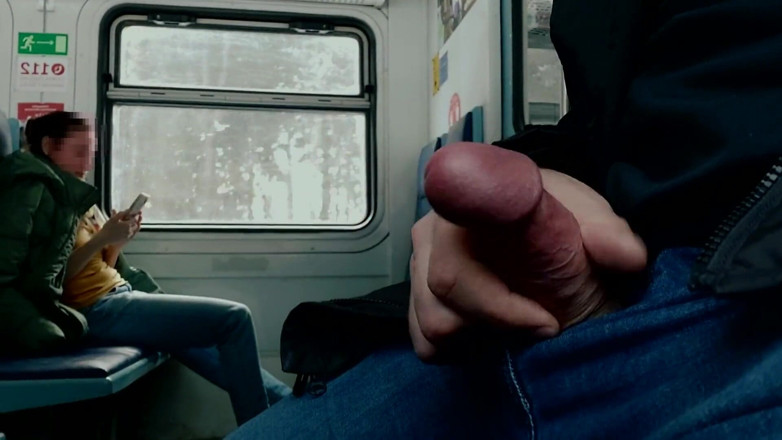 YARzabello: Blowjob sucking dick to a stranger on a train