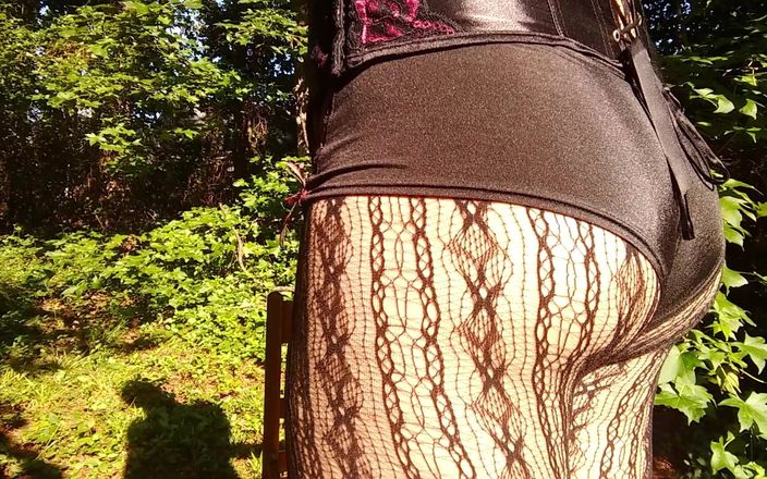 Jon Screcrow: Jon Scarecrow up Close Booty Shots Panty Fetish Big Cumshot
