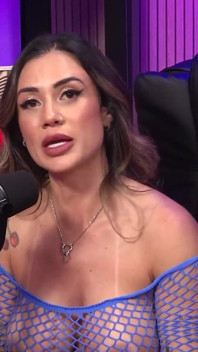 Latin ateşli Alexia Dhein ile podcast