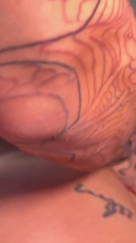 ¡La hermana de mi esposa está loca! Ella quiere sexo anal después de ser escuchada follando a mi esposa y yo ayer por la noche - milf