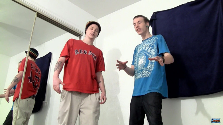 Straight naked thugs: Jerking Buddies Wet with Piss