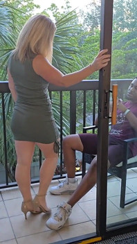 Sexy Hotwife Gets Her Peach Ripened by BBC