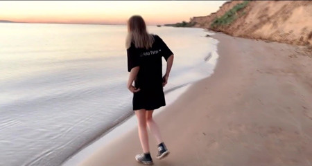 Dirty slut 666: อยากเดินเล่นกับฉันตอนพระอาทิตย์ตกไหม