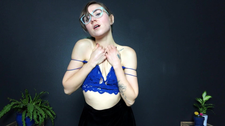 kactus kutie: Mavi dantelli: striptiz ve boşalma