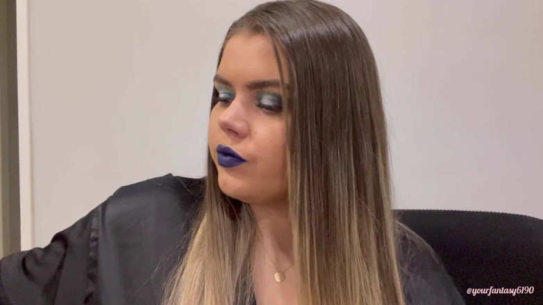 Your fantasy studio: Circles of smoke with dark blue lipstick
