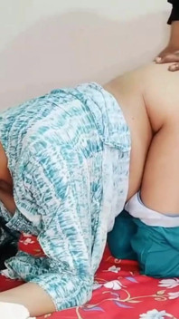 Compilație cu futai în cur în poziția capră de la bahu cu Sasur Ji