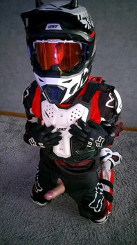 Giày thể thao nike mới và thiết bị Motocross yêu thích của tôi đã làm cho tôi rất khó khăn