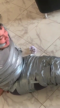 Molliger typ verfolgt nach hause von klebeband verrückte schlampe (episode 2 von 2)