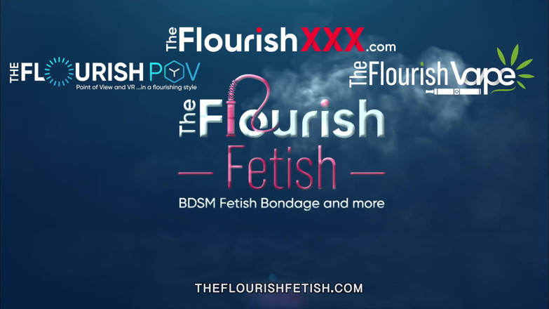 The Flourish XXX: Mürekkepli kız bdsm itaat bankında kırbaçlanıyor