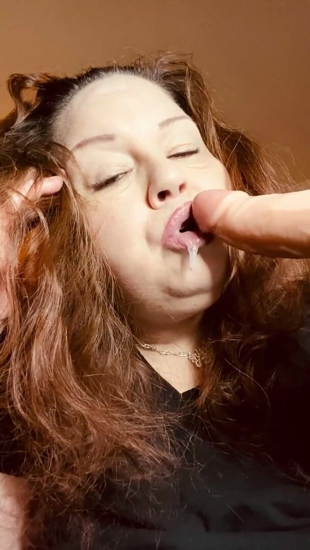 Aries Garcia: Aries BBW gets her wet mouth ready