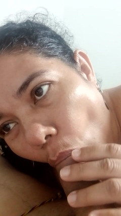 Valkyrieandluigy: Penghisap deepthroat profesional