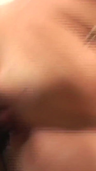 Samantha Rose succhia e scopa un grosso cazzo nero e vuole il suo creampie