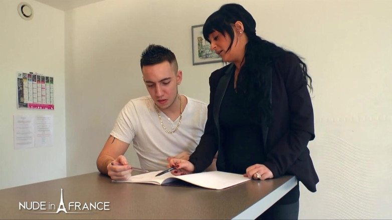 La France a Poil: Horny Cougar Bangs Her Young Student