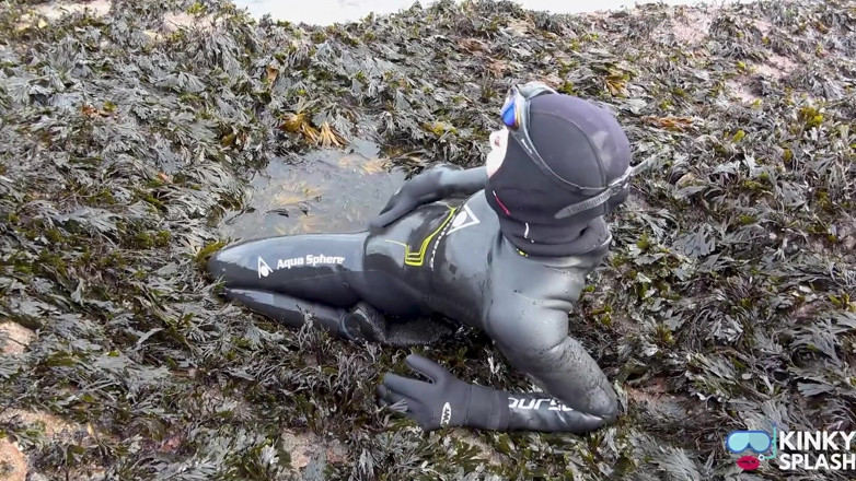 UKCuteGirl Lucy Lauren: Rubbery Beach Encounter: Lucy's Neoprene Pussy Play with Stranger