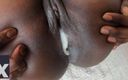Bambulax: Bạn gái da đen bị con cu to trắng đụ và chảy...