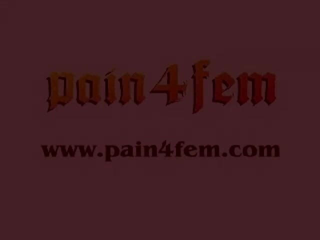 Spanking Server: Kayla biciuiește fără prezervativ 0707
