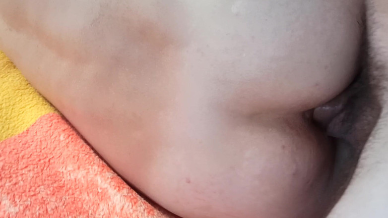 DirtyLubov: Masturbacja, Palec Analny Pierścień