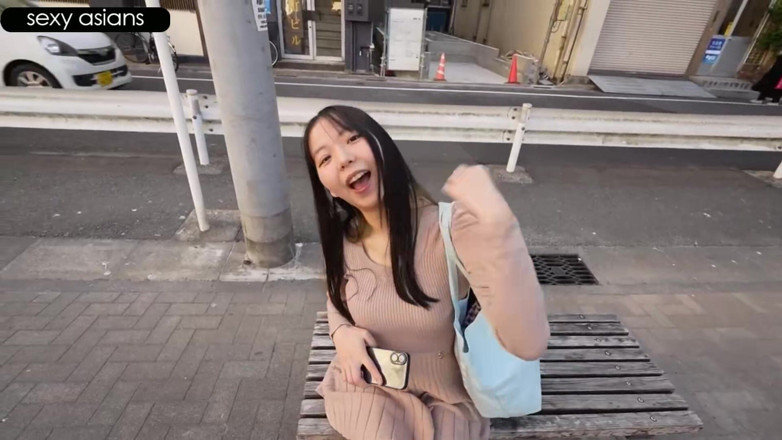 J-Girls Club: Бывший кумир наконец-то переходит в центр внимания, раскрывая тайную страсть за ее идеальной улыбкой