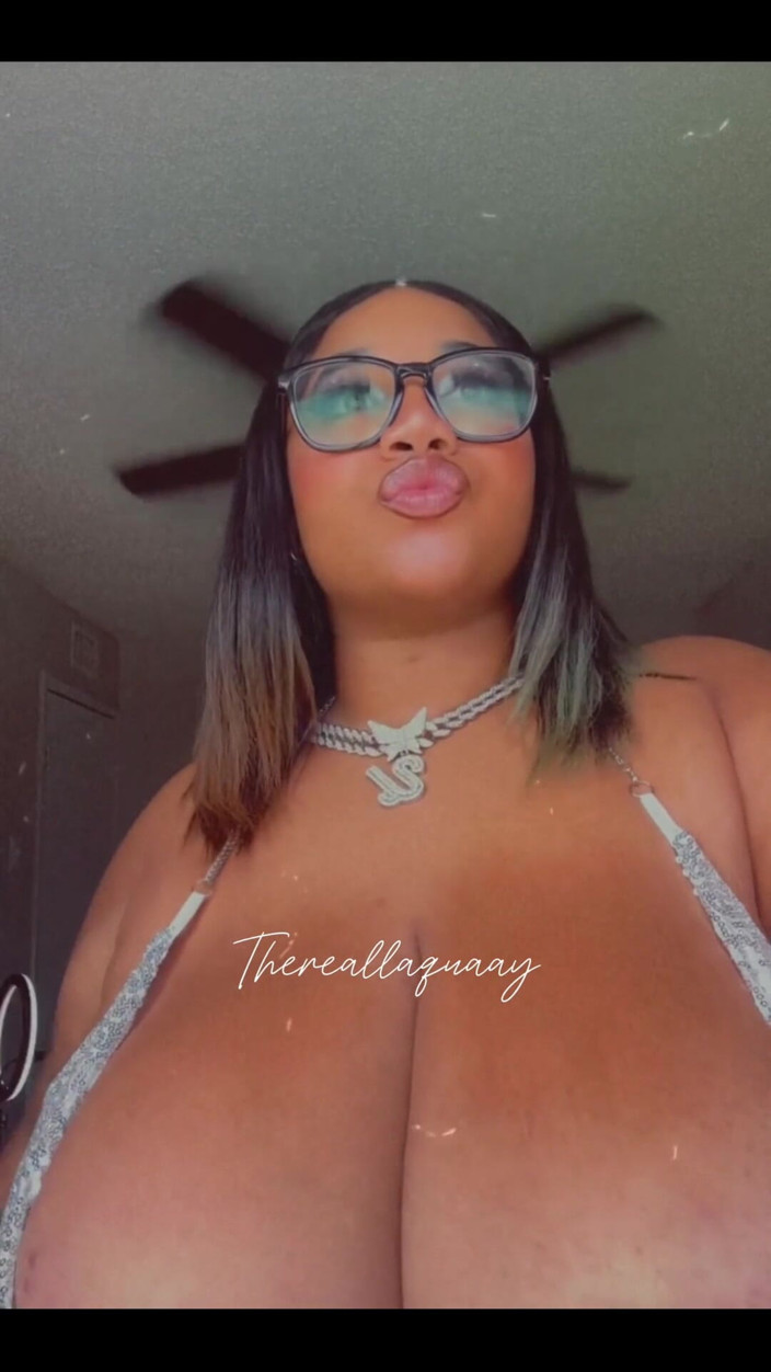 Biggdebbie solo: 대물 자지에 따먹히는 육덕 거유녀