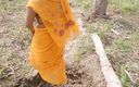 X Desi Girl: Моя сводная сестра трахается на улице, порно индийской деревни, Xhamaster