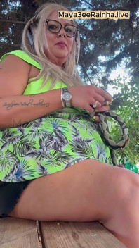 Good Morning Goddess: Morning Smoke & Dirty Thoughts: the Walk Break