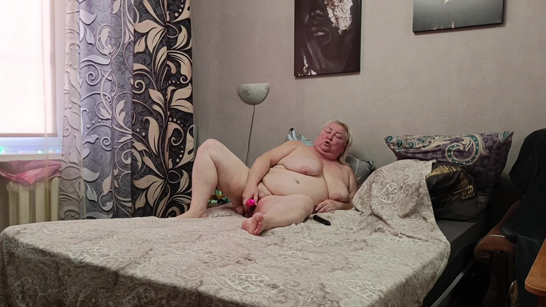 Zona901: Мачуха в дірки і секс-іграшки