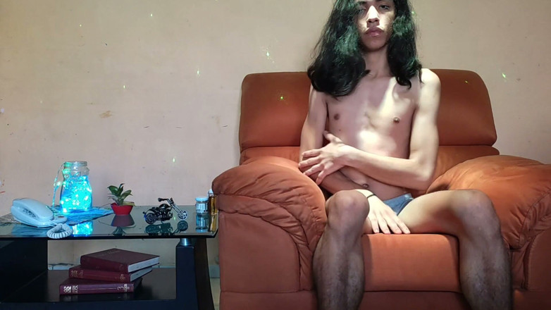 Isak pervert: Vergon latino succhia il suo cazzo e gioca con il...
