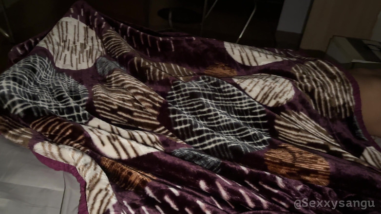 Sexxysangu: Nadržená nevlastní sestra Vložila ptáka nevlastního bratra do její kundičky...