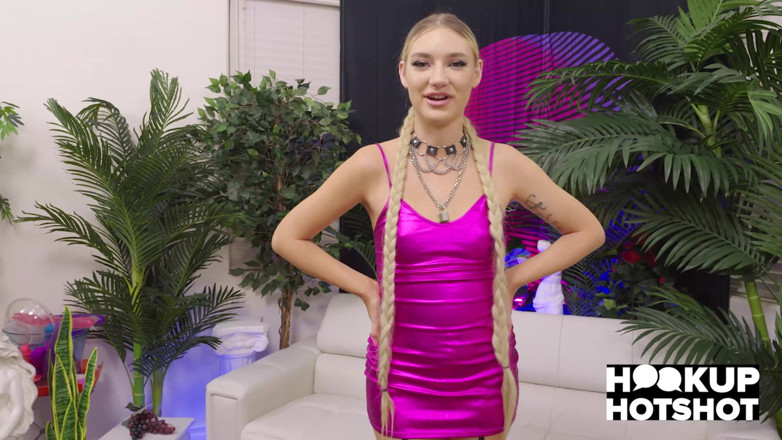 Hookup Hotshot: (tame Version) Daisy Lavoy Is Horny for Bryan Gozzling's Hardcore...
