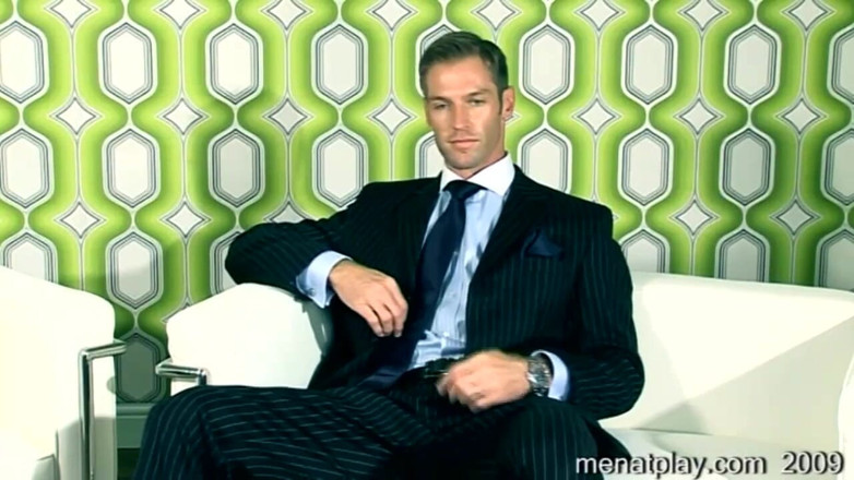 MenAtPlay: Levi Poulter, Pemenang
