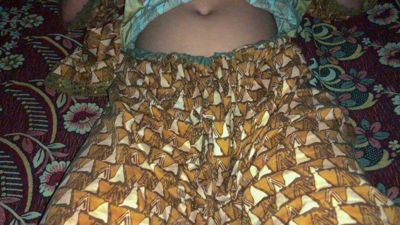 Kingsizedevil: Who’s Fucking My Tight Pussy