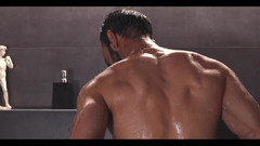 Zeus Ray: Chtěl bych se s tebou osprchovat, zlato. Připojte se ke...