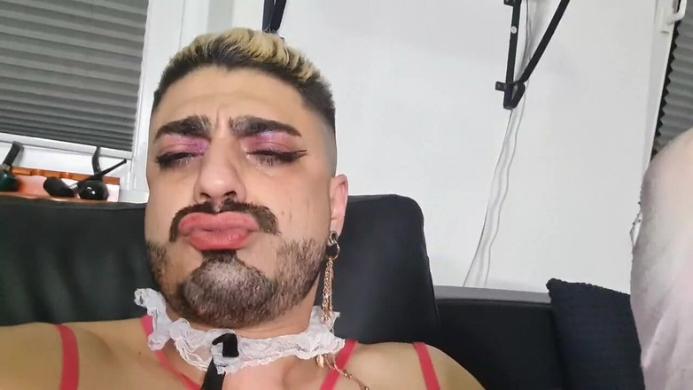 Daddy Femboy: Iransk Kinky Femboy